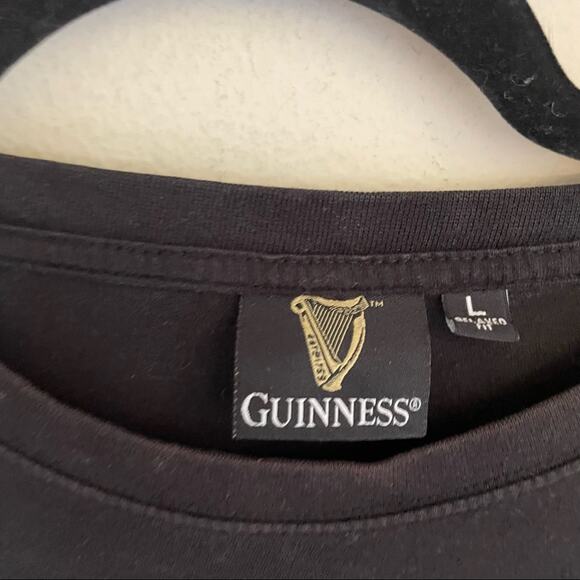 Guinness Beer Black Graphic T-Shirt Short Sleeve Top Stout Logo Adult Size Large - Picture 3 of 4